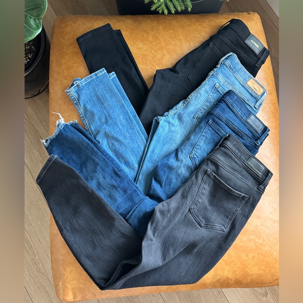 Express Size 6 midrise skinny jean bundle
